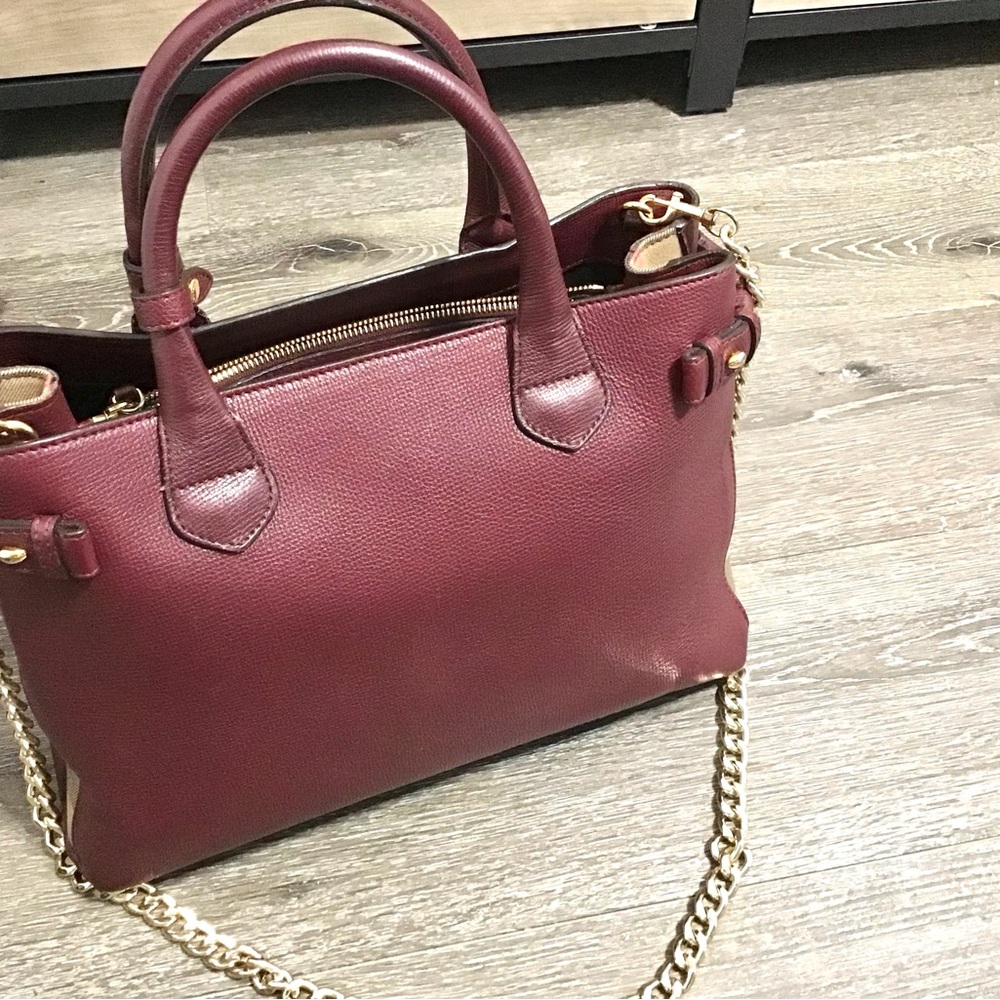 Burberry Bags - Picture 3 of 16